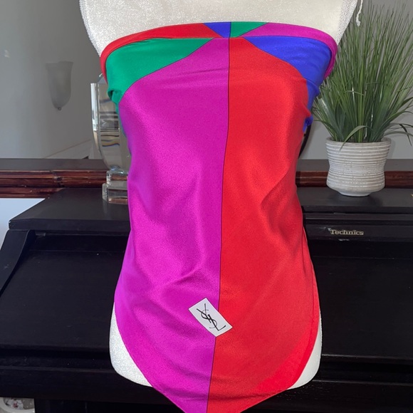 Authentic YSL Large Scarf - Picture 3 of 6